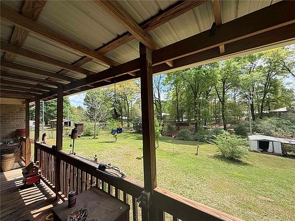 4th image of 513 Club Wiley Rd