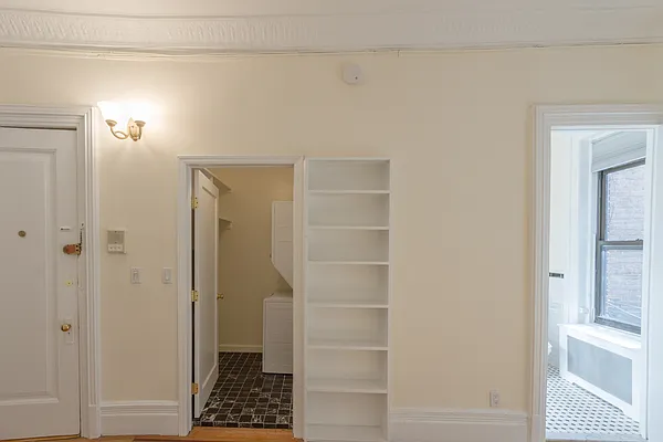 Rented by BRE Services LLC | media 8