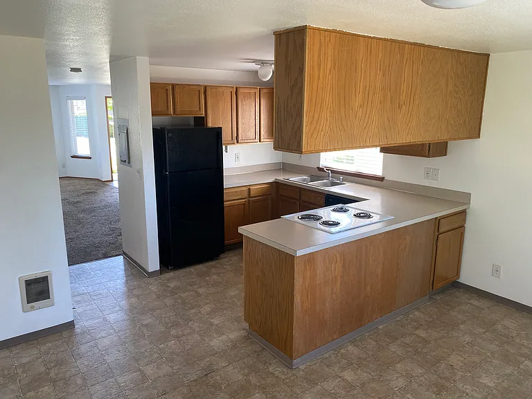 121 Kensington Ave SW #3 — Photo 5