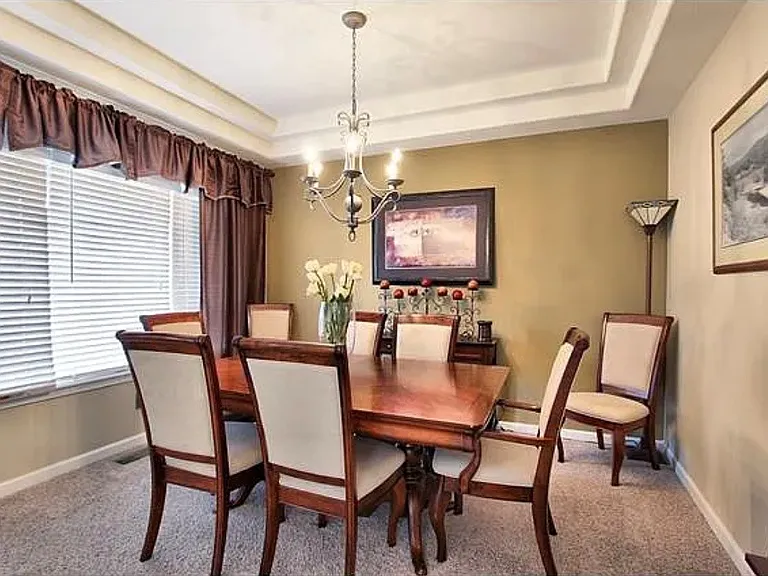 Formal dining room