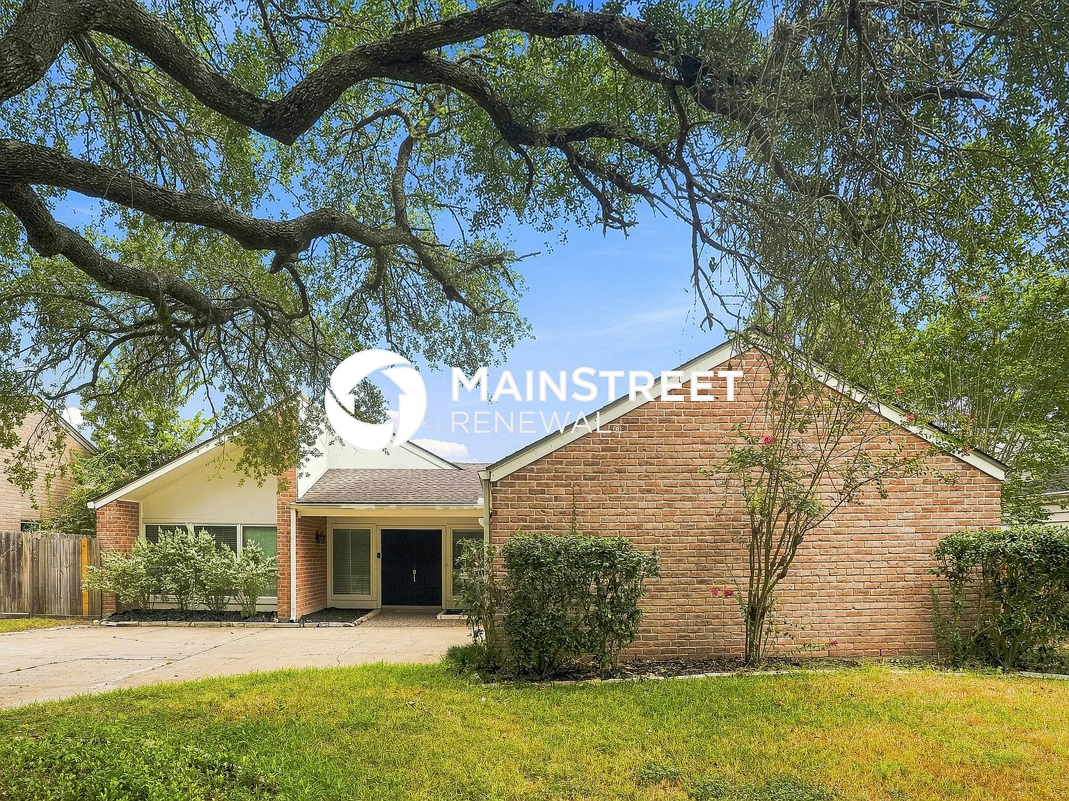 4518 Sylvan Glen Dr — Photo 1