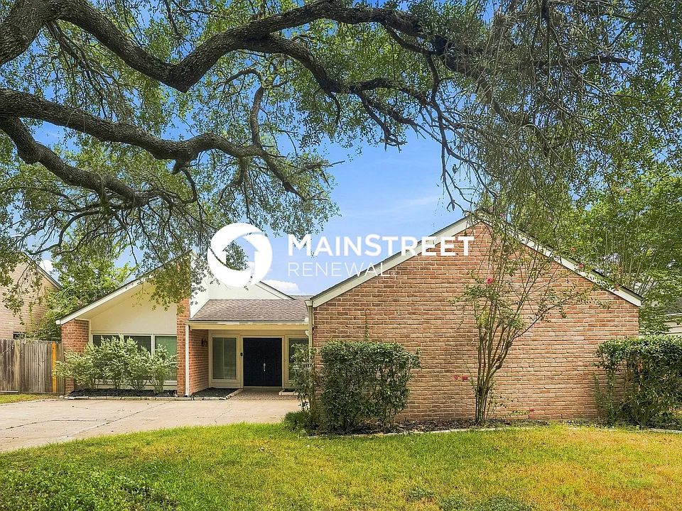 4518 Sylvan Glen Dr