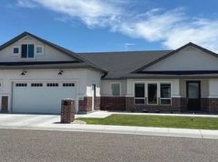 697 Lochsa Loop, Heyburn, ID 83336