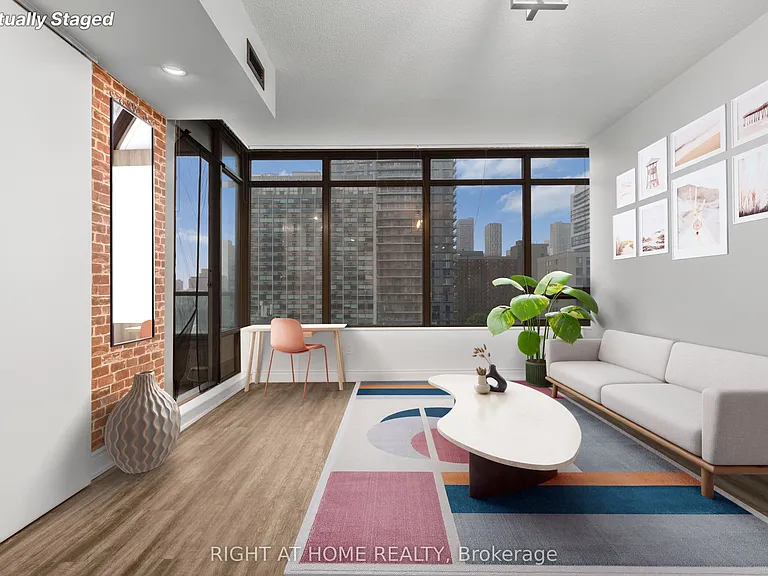 281 Mutual St #1102 — Photo 1
