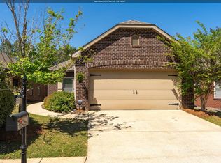 6568 Southern Trace Dr, Leeds, AL 35094