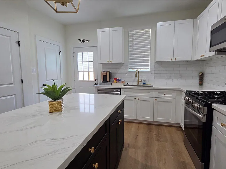 8113 Miley St #B — Photo 10