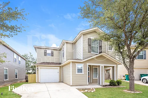 125 Hampton Cv Photo 1