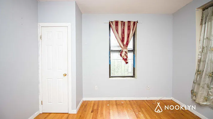 Rented by Nooklyn NYC LLC | media 18