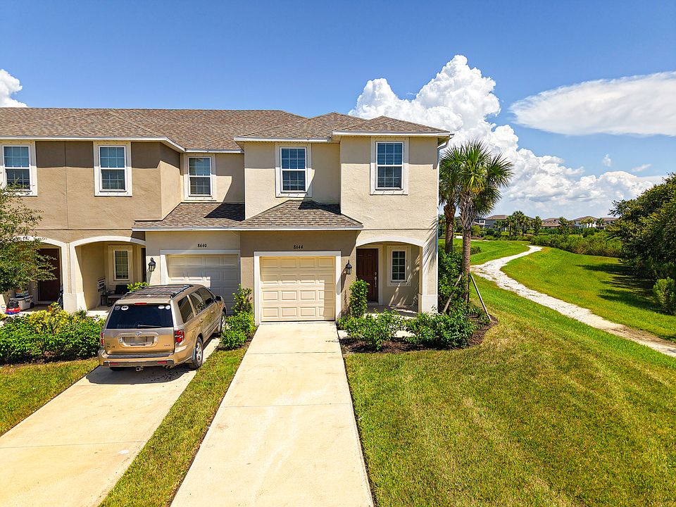 1st image of 8644 Lunar Skye St