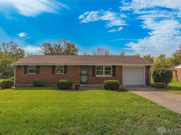5216 Hoover Ave, Dayton, OH 45417