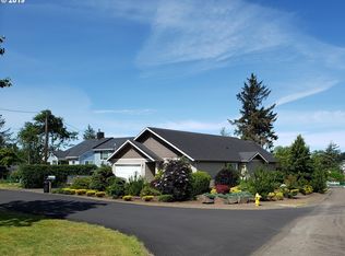 2020 Bayview Ave, Netarts, OR 97143