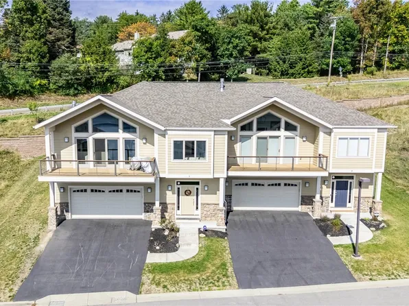 1 Terrace Dr, Canandaigua, NY 14424