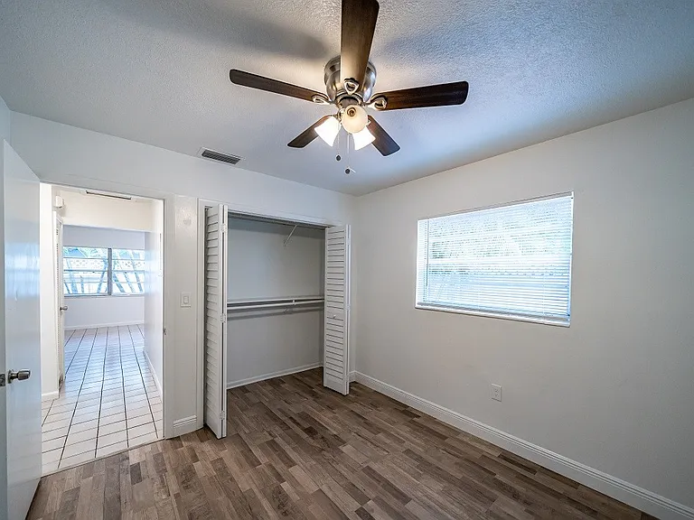 713-717-721 SW 13th Ave — Photo 34