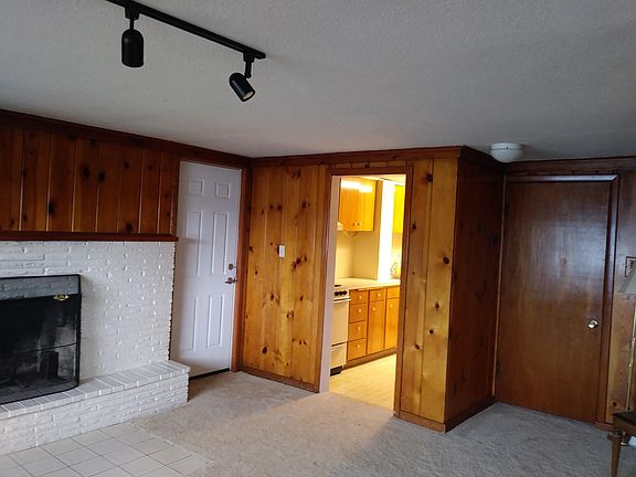 3rd image of 15110 Silcox Dr SW