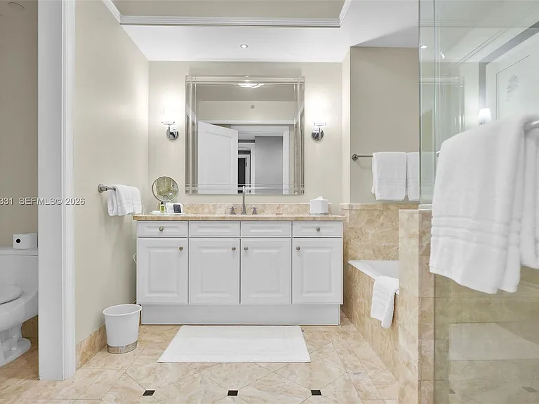 1435 Brickell Ave #3210 — Photo 14