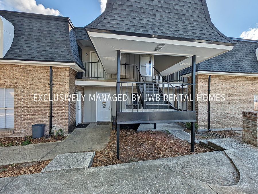 1st image of 7201 Arlington Expy APT 117