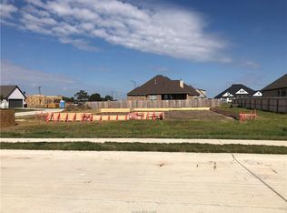 1319 Crystal Ln, College Station, TX 77845