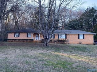 11015 Mount Charron Rd NW, Huntsville, AL 35810