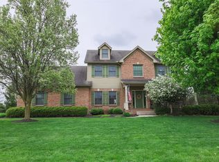 2760 Meadowpoint Dr, Troy, OH 45373