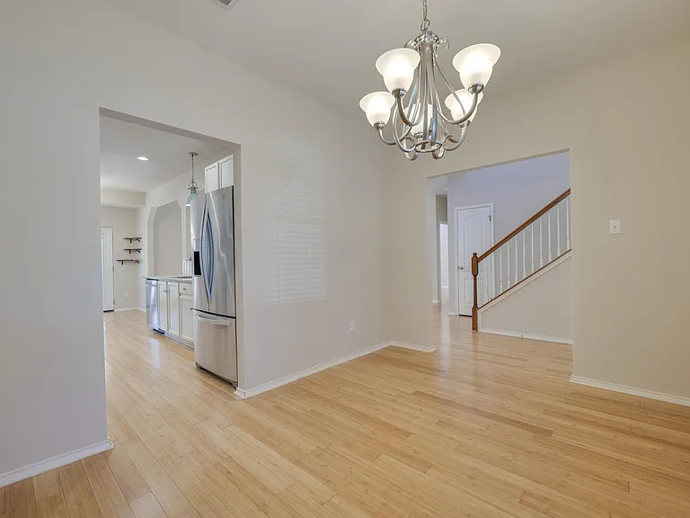 5709 Pecanwood Ln — Photo 11