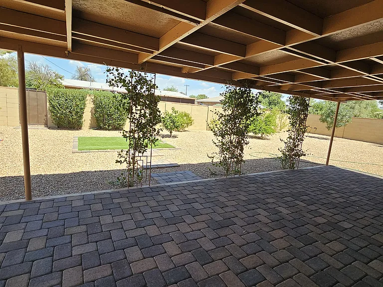 1331 S Edlin Ave — Photo 19
