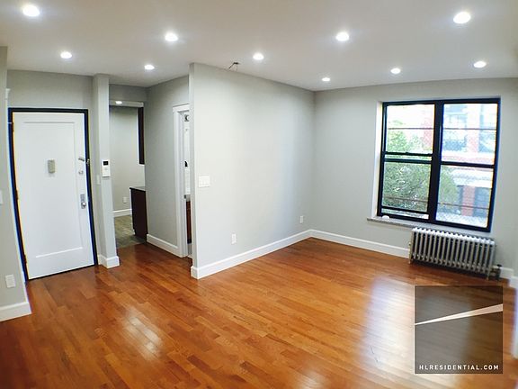 4th image of 2257 41st St APT 2F