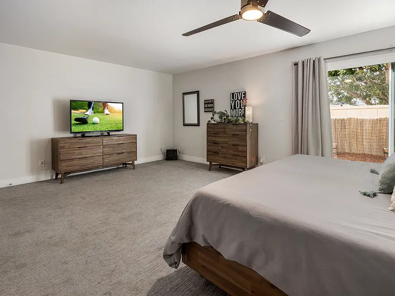 8633 E Monterosa Ave — Photo 24