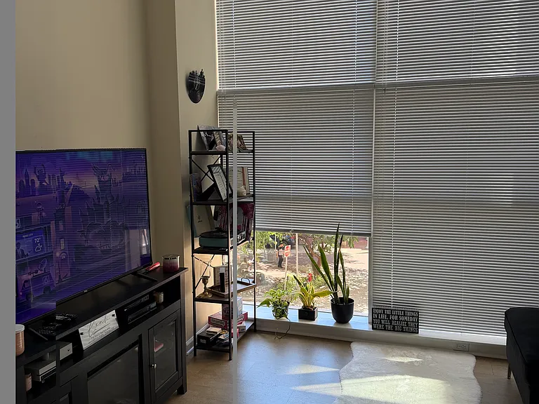 444 W Broad St #235 — Photo 1