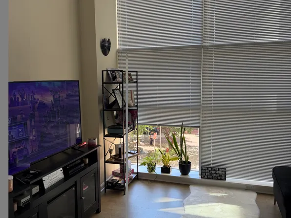 444 W Broad St Unit 235, Falls Church, VA 22046