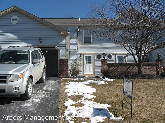 2nd image of 1481 Yorktowne Dr