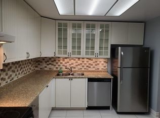 145 Hillcrest Ave UNIT 709, Mississauga, ON