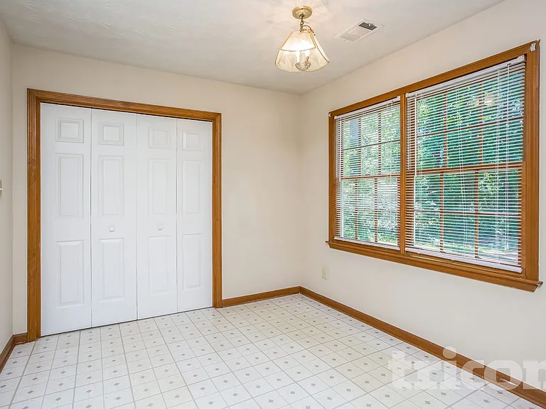 30 Blackberry Ln — Photo 5