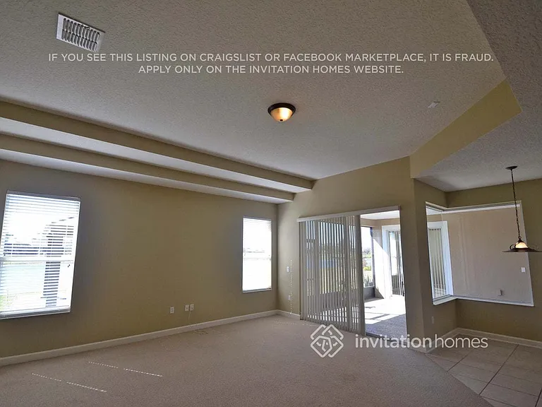 934 Home Grove Dr — Photo 2