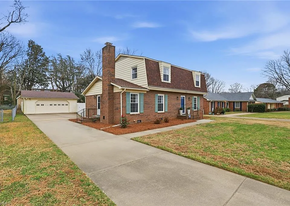 4809 Tara Dr