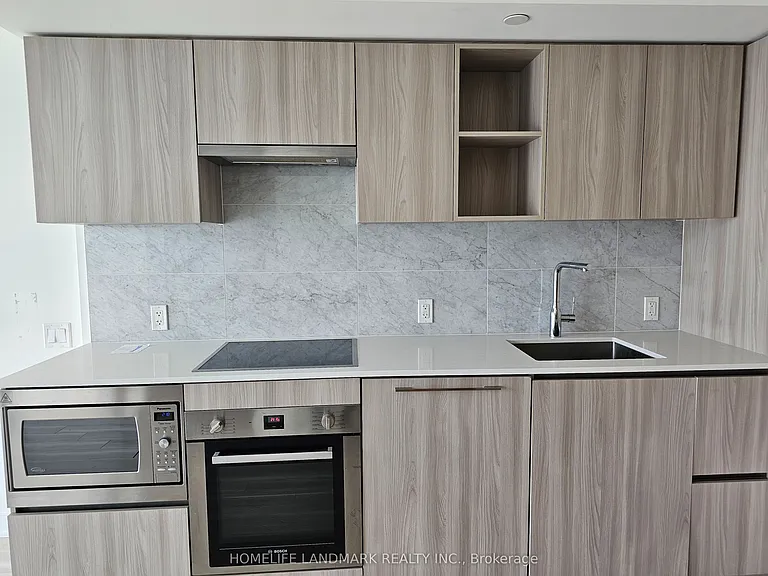 19 Bathurst St #2901 — Photo 6
