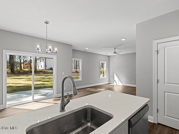 4th image of 2080 Page Road