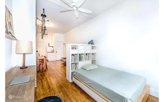 Rented by Douglas Elliman | media 10