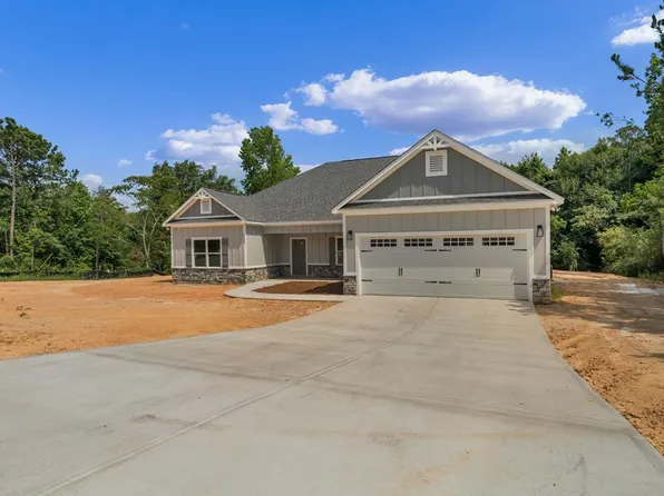 2189 Lee Road 249, Smiths Station, AL 36877