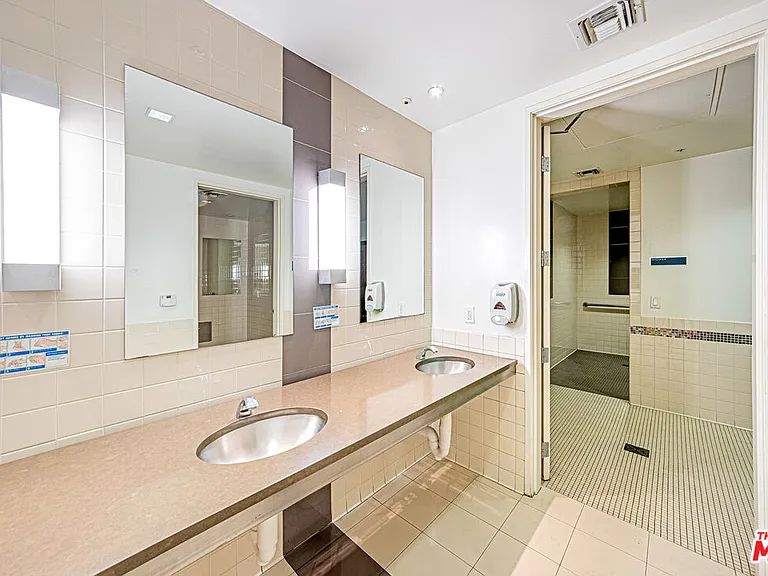 1234 Wilshire Blvd #321 — Photo 24