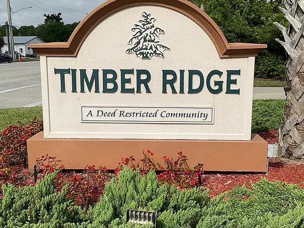 735 Timber Ridge Trl SW Unit 3, Vero Beach, FL 32962