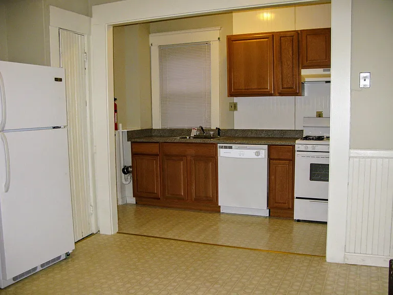 50 Richmond St #1 — Photo 22