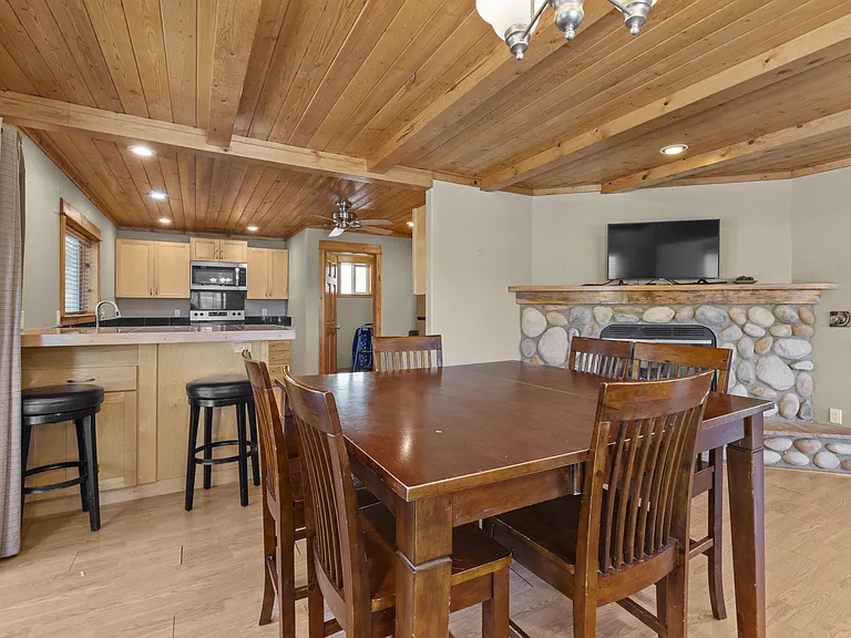 307 Heath Dr #1 — Photo 24