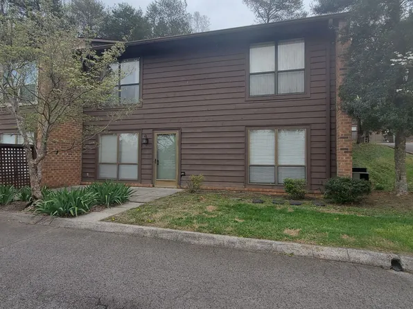 1426 Montvale Station Rd, Maryville, TN 37803
