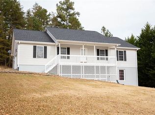 727 Pickett Post Rd, Walhalla, SC 29691