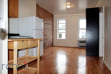 Rented by Rennit Inc.