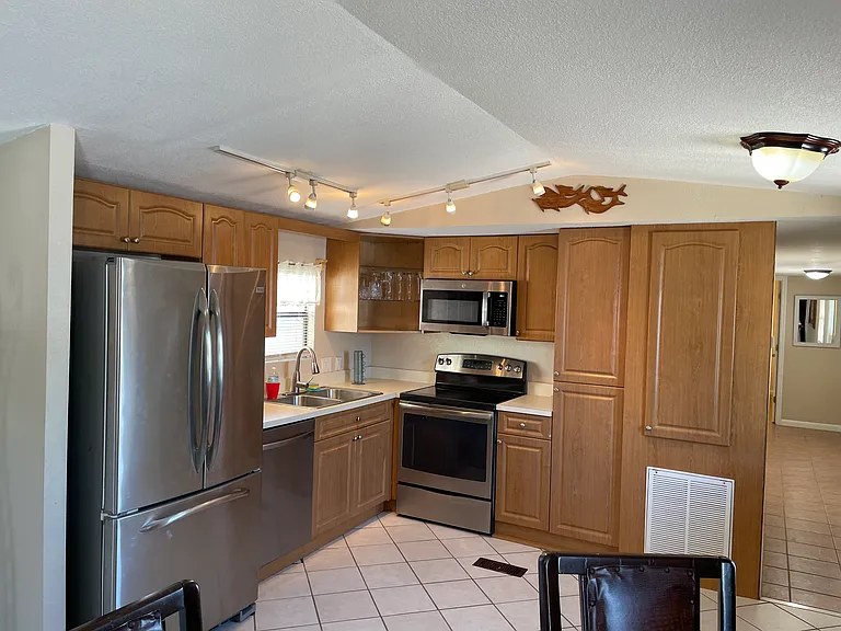 1656 Pine Channel Dr — Photo 8