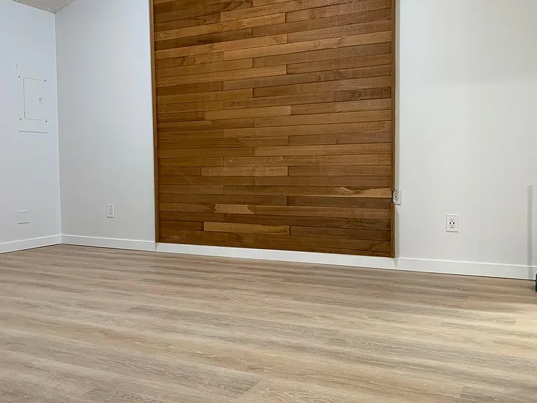 Newer paint and flooring.
