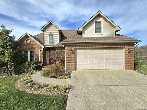 2nd image of 112 Summer Glenn Ct