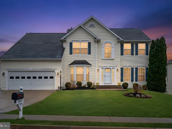 10415 N McClellan Dr, Fredericksburg, VA 22408