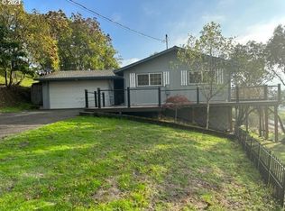 1335 NE Beulah Dr, Roseburg, OR